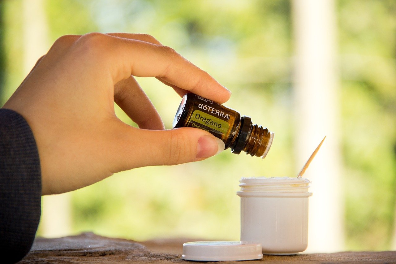 doterra, oregano, drop-4999443.jpg